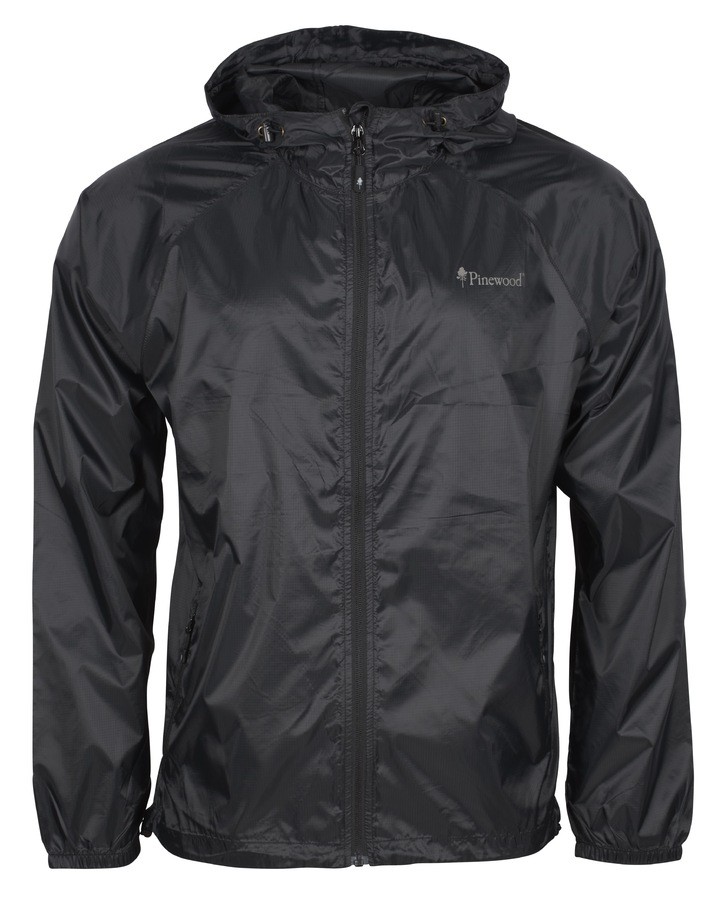 Pinewood Striukė Finnveden Windblocker juoda